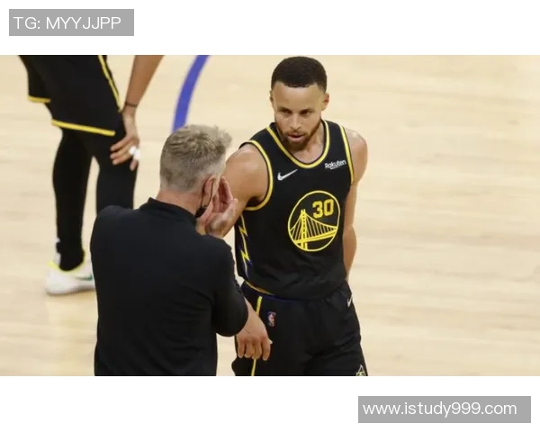 2017年勇士与公牛的巅峰对决回顾及精彩瞬间分析 2017年勇士与公牛的巅峰对决回顾及精彩瞬间分析