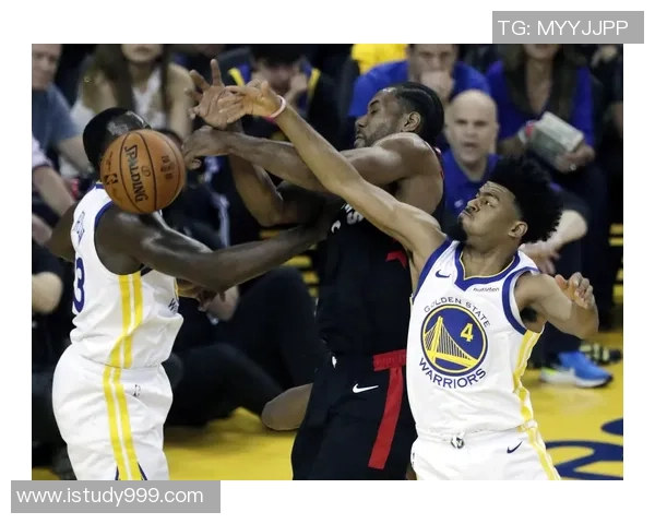 2020年3月6日勇士队与猛龙队的精彩对决回顾与赛后分析 2020年3月6日勇士队与猛龙队的精彩对决回顾与赛后分析