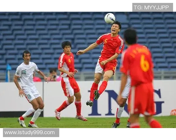 中国与伊朗足球赛实时比分更新及精彩瞬间回顾 中国与伊朗足球赛实时比分更新及精彩瞬间回顾