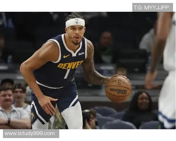 小迈克尔波特如何在NBA赛场上展现出超凡的篮球天赋与潜力